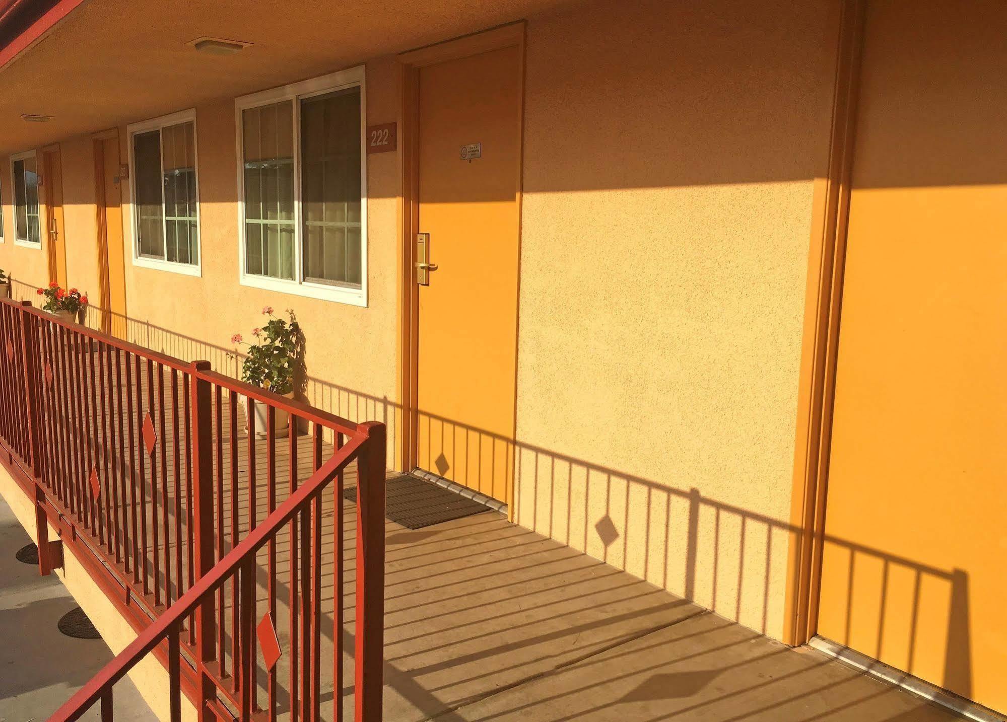 Americas Best Value Inn Beaumont California Exterior foto